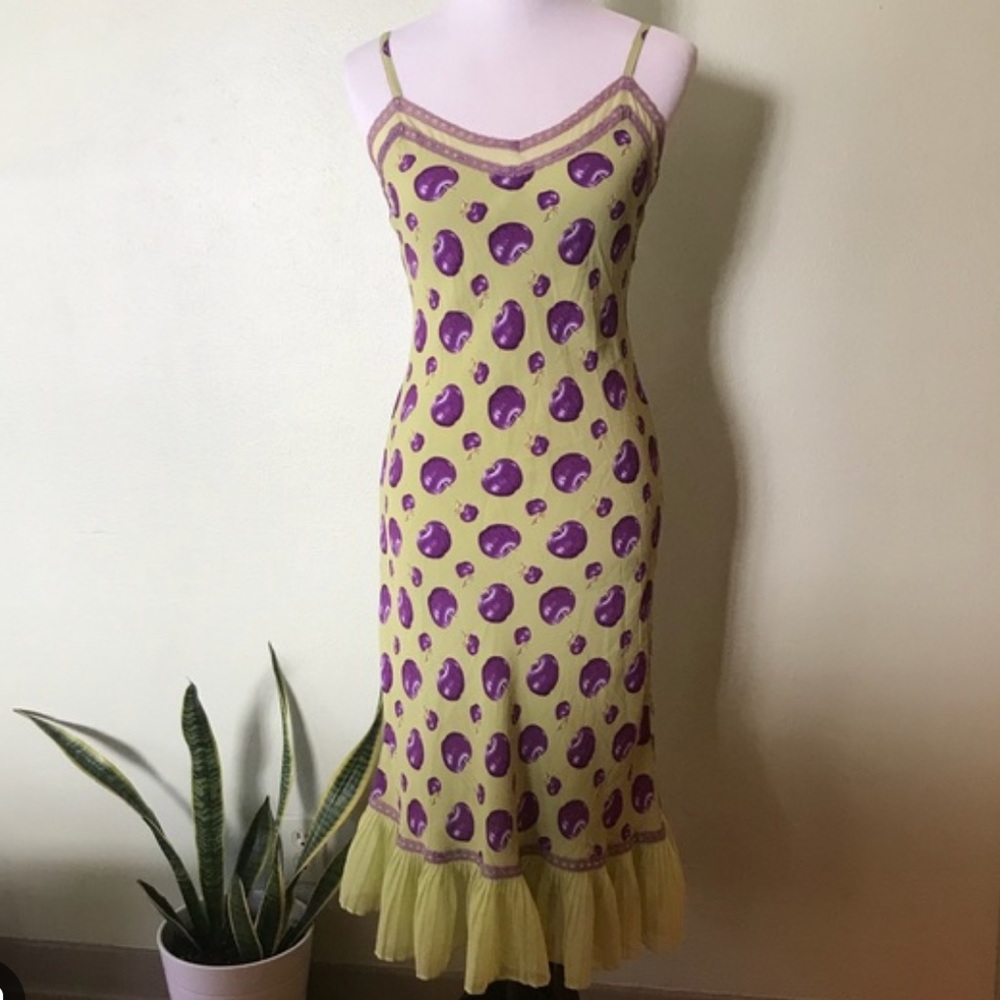 MAJOR ISO Betsey Johnson apple dresses